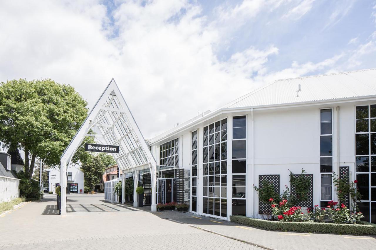 Pavilions Hotel Christchurch Exterior photo